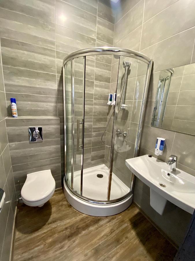 Hotel DoZari Korostyshiv Buitenkant foto